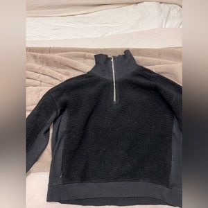 Black Sherpa lululemon quarter zip